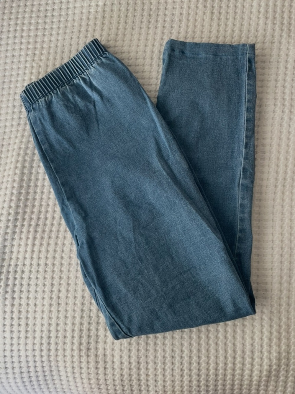Vintage Cabin Creek Denim Capri Pants